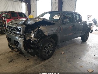 2025 Nissan Frontier, VIN 1N6ED1FK1SN630928. Фото 2 з 6 з аукціону IAAI. Каталог авто зі США OpenDataCar.