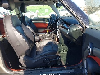 2009 Mini Cooper, VIN WMWMF735X9TW87772. Фото 5 з 6 з аукціону IAAI. Каталог авто зі США OpenDataCar.