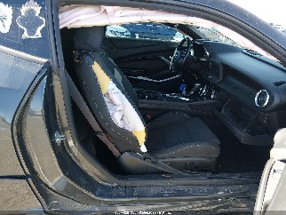 2017 Chevrolet Camaro, VIN 1G1FB1RXXH0159185. Фото 5 из 6 с аукциона IAAI. Каталог авто из США OpenDataCar.