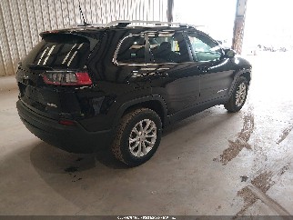 2019 Jeep Cherokee, VIN 1C4PJMCB5KD459942. Фото 4 з 6 з аукціону IAAI. Каталог авто зі США OpenDataCar.