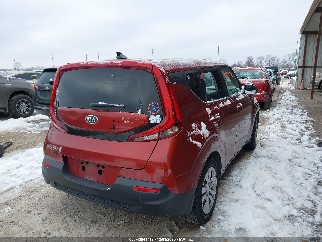 2020 Kia Soul, VIN KNDJ23AU1L7088974. Фото 4 з 6 з аукціону IAAI. Каталог авто зі США OpenDataCar.