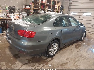 2012 Volkswagen Jetta, VIN 3VWDP7AJ6CM318670. Фото 4 з 6 з аукціону IAAI. Каталог авто зі США OpenDataCar.