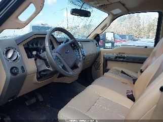 2011 Ford F-350, VIN 1FT8W3B69BEB02357. Zdjęcie 5 z 6 z aukcji IAAI. Katalog aut z USA OpenDataCar.