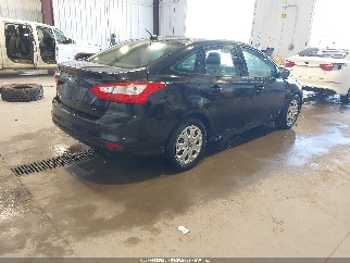 2012 Ford Focus, VIN 1FAHP3F20CL323482. Фото 4 з 6 з аукціону IAAI. Каталог авто зі США OpenDataCar.