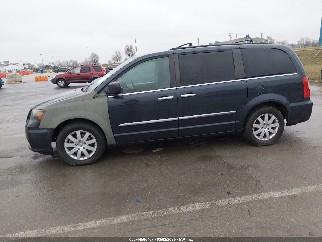 2014 Chrysler Town & Country, VIN 2C4RC1BGXER467308. Фото 2 з 6 з аукціону IAAI. Каталог авто зі США OpenDataCar.