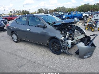 2019 Nissan Versa, VIN 3N1CN7AP4KL824921. Фото 1 з 6 з аукціону IAAI. Каталог авто зі США OpenDataCar.