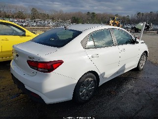 2020 Kia Rio, VIN 3KPA24AD9LE294016. Фото 4 з 6 з аукціону IAAI. Каталог авто зі США OpenDataCar.