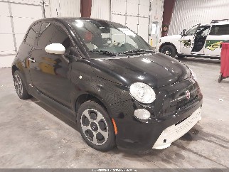 2013 Fiat 500E, VIN 3C3CFFGE7DT744496. Фото 1 из 6 с аукциона IAAI. Каталог авто из США OpenDataCar.