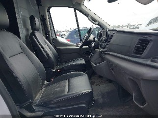 2023 Ford Transit, VIN 1FTBR3U83PKB10765. Фото 5 из 6 с аукциона IAAI. Каталог авто из США OpenDataCar.