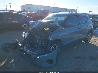 2023 Nissan Kicks, VIN 3N1CP5CV4PL563663. Фото 2 з 6 з аукціону IAAI. Каталог авто зі США OpenDataCar.