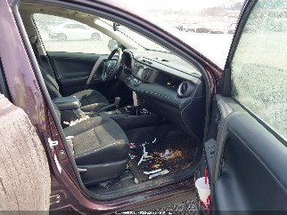 2018 Toyota RAV4, VIN 2T3RFREV7JW843012. Zdjęcie 5 z 6 z aukcji IAAI. Katalog aut z USA OpenDataCar.