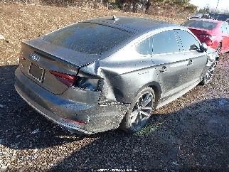 2019 Audi S5, VIN WAUC4CF58KA003163. Фото 4 из 6 с аукциона IAAI. Каталог авто из США OpenDataCar.