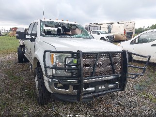 2017 Ford F-450, VIN 1FT8W4DT1HEB35869. Фото 1 з 6 з аукціону IAAI. Каталог авто зі США OpenDataCar.