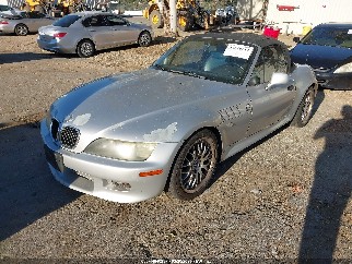 2001 Bmw Z3, VIN WBACN53441LJ56761. Фото 2 из 6 с аукциона IAAI. Каталог авто из США OpenDataCar.