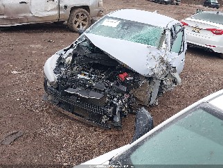 2024 Nissan Versa, VIN 3N1CN8FV5RL921519. Фото 2 з 6 з аукціону IAAI. Каталог авто зі США OpenDataCar.
