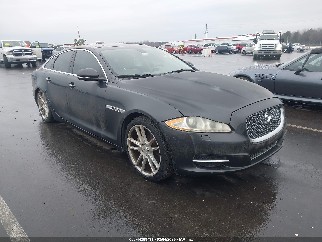 2012 Jaguar XJ-Series, VIN SAJWA1CB0CLV37935. Фото 1 з 6 з аукціону IAAI. Каталог авто зі США OpenDataCar.