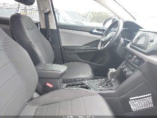 2022 Volkswagen Taos, VIN 3VVRX7B22NM017625. Фото 5 из 6 с аукциона IAAI. Каталог авто из США OpenDataCar.