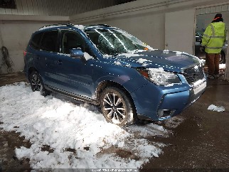 2017 Subaru Forester, VIN JF2SJGWCXHH528515. Фото 1 з 6 з аукціону IAAI. Каталог авто зі США OpenDataCar.