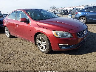 2014 Volvo S60, VIN YV1612FH4E1293929. Фото 1 з 6 з аукціону IAAI. Каталог авто зі США OpenDataCar.
