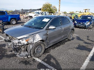 2022 Kia Rio, VIN 3KPA25ADXNE436026. Фото 2 з 6 з аукціону IAAI. Каталог авто зі США OpenDataCar.