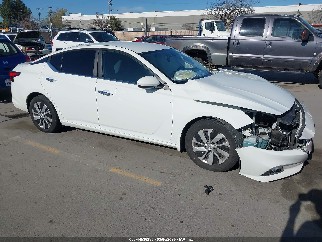 2020 Nissan Altima, VIN 1N4BL4BV2LN313256. Фото 1 з 6 з аукціону IAAI. Каталог авто зі США OpenDataCar.