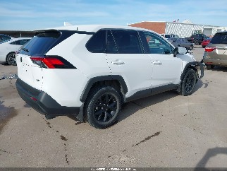 2024 Toyota RAV4, VIN 2T3H1RFV8RC254590. Фото 4 з 6 з аукціону IAAI. Каталог авто зі США OpenDataCar.