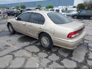1998 Infiniti I30, VIN JNKCA21A6WT606616. Zdjęcie 3 z 6 z aukcji IAAI. Katalog aut z USA OpenDataCar.