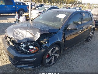 2018 Volkswagen Golf, VIN 3VW447AUXJM252575. Фото 2 з 6 з аукціону IAAI. Каталог авто зі США OpenDataCar.