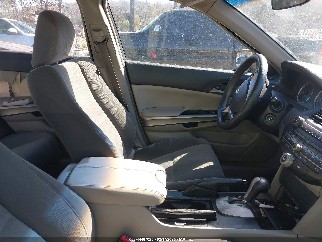 2008 Honda Accord, VIN 1HGCP36748A022847. Фото 5 з 6 з аукціону IAAI. Каталог авто зі США OpenDataCar.