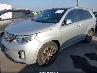 2014 Kia Sorento, VIN 5XYKW4A75EG448441. Zdjęcie 2 z 6 z aukcji IAAI. Katalog aut z USA OpenDataCar.