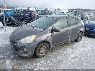 2013 Toyota Prius C, VIN JTDKDTB33D1031801. Фото 2 з 6 з аукціону IAAI. Каталог авто зі США OpenDataCar.