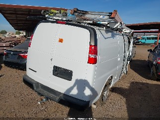 2024 Chevrolet Express Cargo, VIN 1GCWGAF70R1193709. Фото 4 з 6 з аукціону IAAI. Каталог авто зі США OpenDataCar.