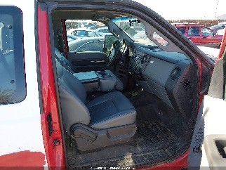 2015 Ford F-250, VIN 1FT7X2B66FEC90960. Фото 5 з 6 з аукціону IAAI. Каталог авто зі США OpenDataCar.