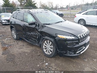 2017 Jeep Cherokee, VIN 1C4PJMJS4HW646315. Фото 1 из 6 с аукциона IAAI. Каталог авто из США OpenDataCar.