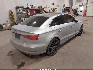 2015 Audi A3, VIN WAUEFGFF8F1066563. Фото 4 з 6 з аукціону IAAI. Каталог авто зі США OpenDataCar.
