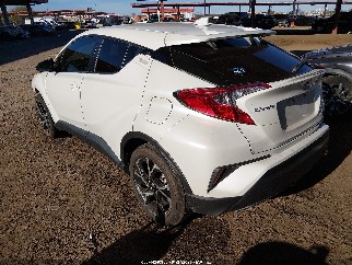 2021 Toyota C-HR, VIN JTNKHMBX0M1113445. Фото 3 з 6 з аукціону IAAI. Каталог авто зі США OpenDataCar.