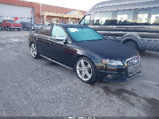 2012 Audi S4, VIN WAUBGAFL7CA009950. Фото 1 з 6 з аукціону IAAI. Каталог авто зі США OpenDataCar.