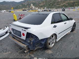 2004 Lexus IS 300, VIN JTHBD192340092670. Фото 4 з 6 з аукціону IAAI. Каталог авто зі США OpenDataCar.