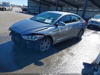 2017 Hyundai Elantra, VIN 5NPD84LF2HH002011. Zdjęcie 2 z 6 z aukcji IAAI. Katalog aut z USA OpenDataCar.
