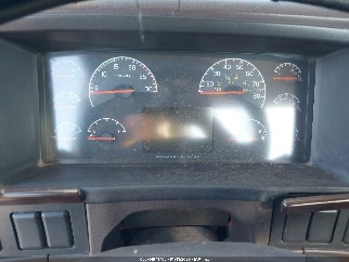 2014 Volvo VN, VIN 4V4NC9EH1EN153520. Фото 5 з 6 з аукціону IAAI. Каталог авто зі США OpenDataCar.