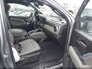 2025 Chevrolet Colorado, VIN 1GCPTFEK0S1160749. Фото 5 из 6 с аукциона IAAI. Каталог авто из США OpenDataCar.