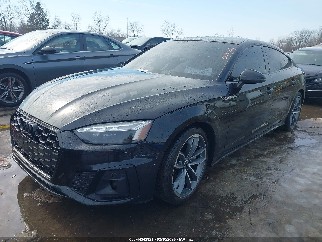 2024 Audi A5 Sportback, VIN WAUDACF57RA074667. Фото 2 з 6 з аукціону IAAI. Каталог авто зі США OpenDataCar.