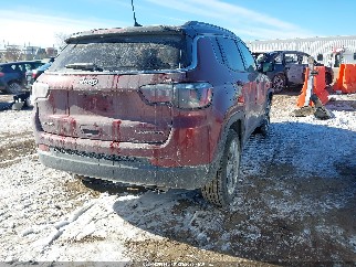 2021 Jeep Compass, VIN 3C4NJDCB5MT579423. Фото 4 з 6 з аукціону IAAI. Каталог авто зі США OpenDataCar.