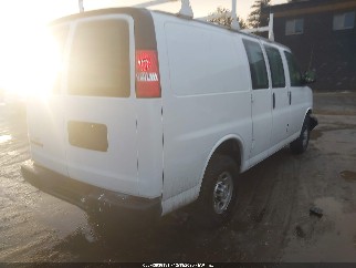 2019 Chevrolet Express 2500, VIN 1GCWGAFP1K1354915. Фото 4 з 6 з аукціону IAAI. Каталог авто зі США OpenDataCar.