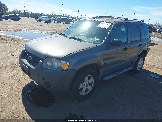2006 Ford Escape, VIN 1FMCU93116KA18834. Фото 2 из 6 с аукциона IAAI. Каталог авто из США OpenDataCar.