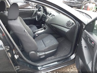 2011 Mazda 3, VIN JM1BL1UF3B1498728. Фото 5 з 6 з аукціону IAAI. Каталог авто зі США OpenDataCar.