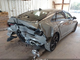 2025 Kia K5, VIN KNAG64J72S5381773. Фото 4 з 6 з аукціону IAAI. Каталог авто зі США OpenDataCar.