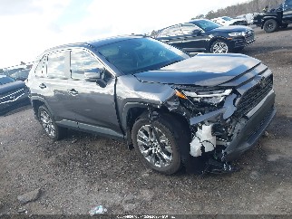 2024 Toyota RAV4, VIN 2T3C1RFV6RC265596. Фото 1 з 6 з аукціону IAAI. Каталог авто зі США OpenDataCar.