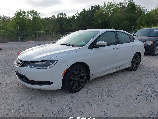 2016 Chrysler 200, VIN 1C3CCCBB7GN135398. Zdjęcie 2 z 6 z aukcji IAAI. Katalog aut z USA OpenDataCar.