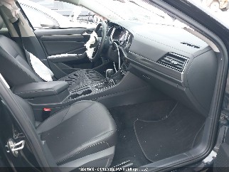 2019 Volkswagen Jetta, VIN 3VWE57BUXKM196803. Фото 5 з 6 з аукціону IAAI. Каталог авто зі США OpenDataCar.